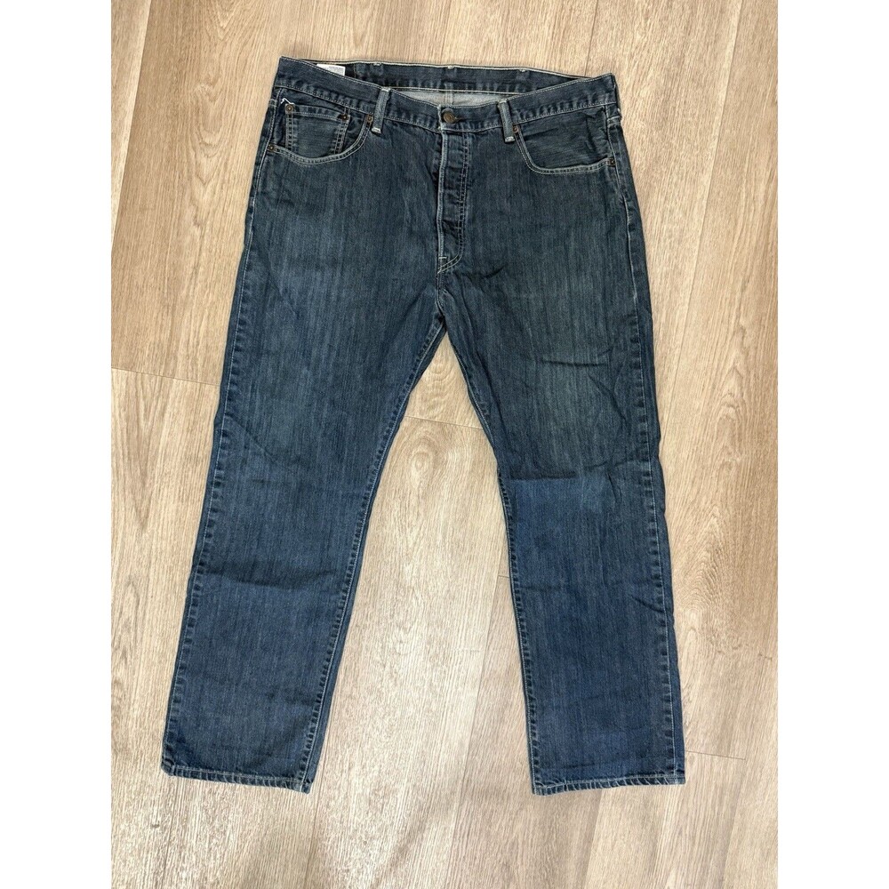 Men’s Levi 501 Blue Jeans 38x30 Button Fly Straight